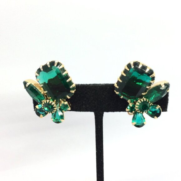 VINTAGE EMERALD Rhinestone Brooch Earring Set Green Glass Prong Clip on MCM - Picture 4 of 16